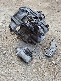 Predám manuálna 6q prevodovka pre 2,0tdi 103kw VW GROUP-KXZ- - 2
