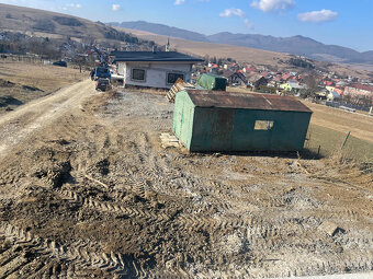 Predaj stavebný pozemok Konská s projektom na bungalov - 2