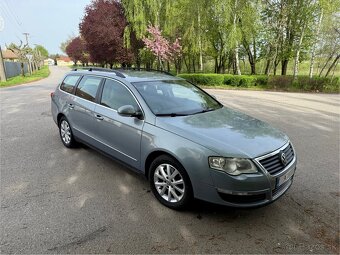 Volkswagen Passat B6 Combi HIGHLINE CR - 2