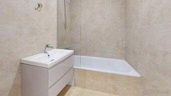 Na predaj 2i byt 50m2 + 4m2 lodžia, kompletná rekonštrukcia - 2