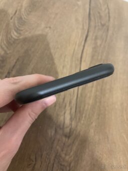 Iphone 11 BLACK - 2
