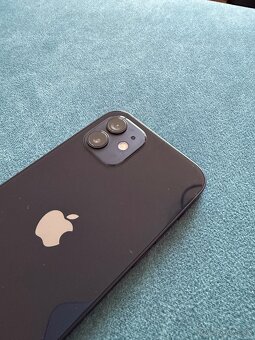 iPhone 12 64 GB - 2