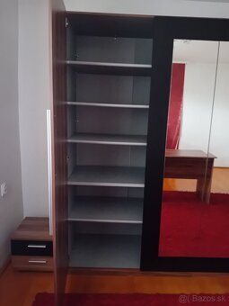 Zostava skríň - 2