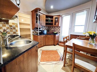 Elegantný 3-izb byt (67m²) s krásnym výhľadom / Lidické nám. - 2