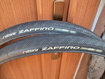 Plášte Vittoria Zaffiro 700 x 28C - 2