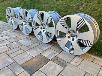 Alu disky org AUDI 5x112 8,5J ET36 R19 - 2