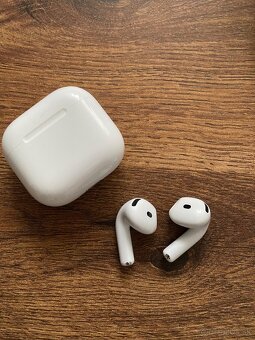 Apple AirPods 4 s aktívnym potlačením hluku - 2