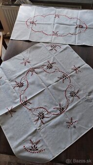 Vyšívané obrusy #9 - 2