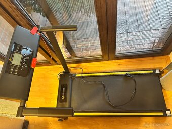 Bežecký pás 10km/hod  -  v záruke - 2