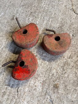 Male zavážia Vari / Terra - 2