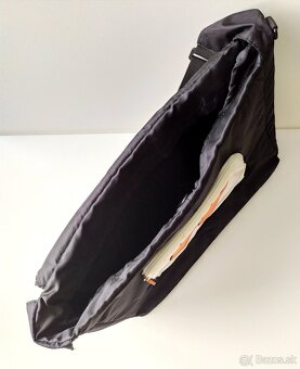 Taška značky AHA,  pre laptop, 15.6" (40 cm) - 2