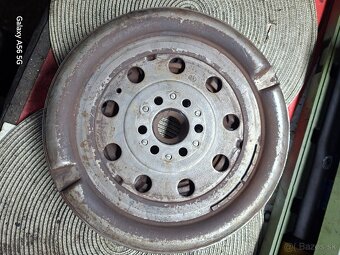 Zotrvačník Oct.1- Luk 028105264K. - 2