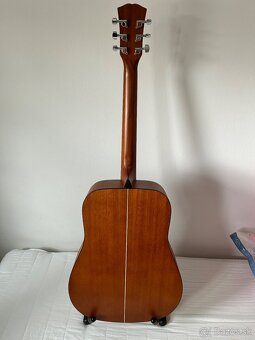 Akustická gitara - 2