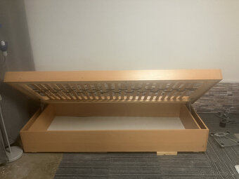 Jednolôžková posteľ - 2