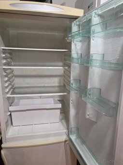 Chaldnička s mrazničkou - 2