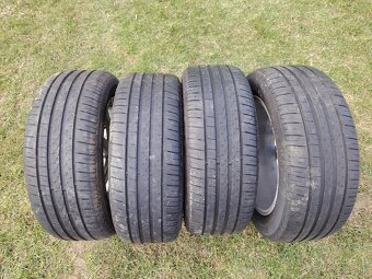 Elektróny Volvo R16 - 2