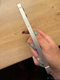 iPhone 12 - 2