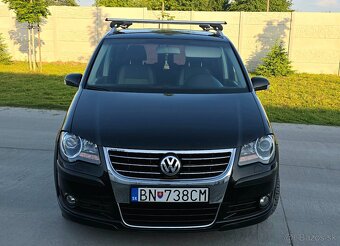 Volkswagen Touran Cross 1.9TDI - 2