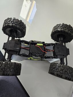 Auto na ovladanie - 2