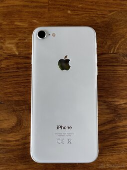 Predám iphone 8 64gb - 2