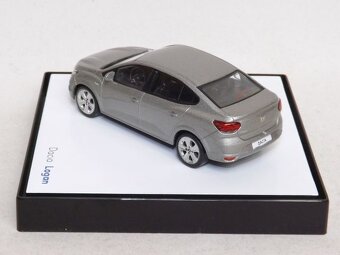 Dacia Logan 1:43 - 2
