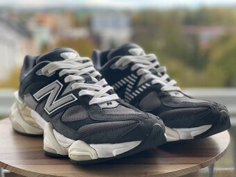 New Balance 9060 | EUR 44,5 - 2