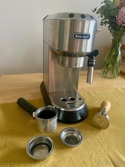 Predam pákový kávovar delonghi - 2