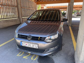 VW POLO - 2