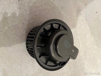 VW Sharan/Transporter motor ventilatora - 2