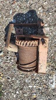 Ručný navijak vrátok - 2