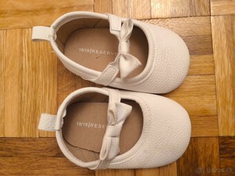 Dievčenské topánky Reserved - 2