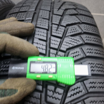 Zimné pneumatiky 215/65 R17 HANKOOK - 2