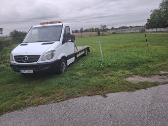 Odtahovka Mercedes Sprinter - 2