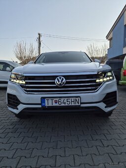 VW Touareg 3,0 TDI - 2