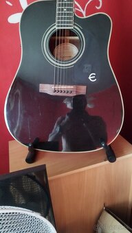 Gitara kombo - 2