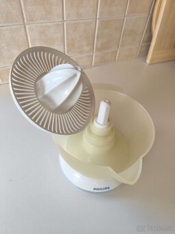 Elektrický odšťavovač - 2