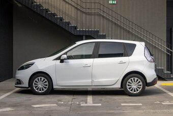 Renault Mégane Scénic - 2