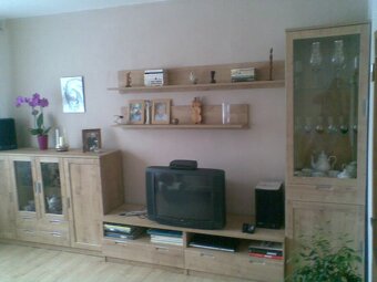Skrinka pod TV Decodom - 2