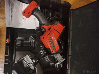 Predam chvostovu pilu Milwaukee M18FHZ-0X - 2