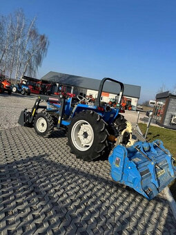 ISEKI TK-33 4x4 - 2