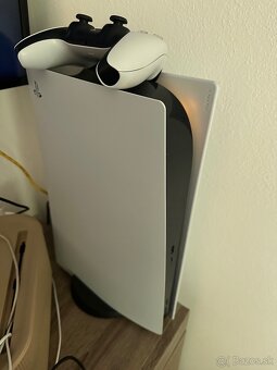Predám Playstation 5 - 2