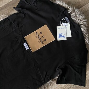 Tričko burberry xxl - 2