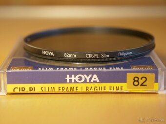 Hoya polarizačný slim 82mm - 2