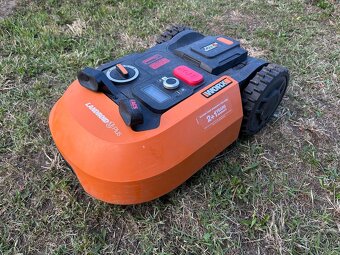Robotická kosačka Worx Landroid M700 2.0 + ACS + Off Limits - 2