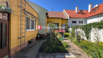 Rodinný dom s pozemkom 436 m², Staré Mesto, Nitra - 2