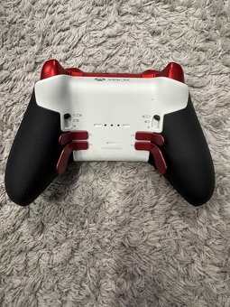 Červený Xbox Elite Series 2 - 2