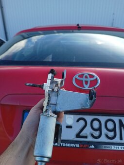 Toyota Corolla 1.4 2004 kupim diely - 2