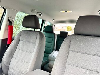 VW TOURANPredám 7. miestny Volkswagen Touran, 2.0.tdi, 103 k - 2