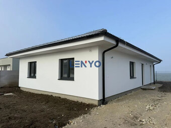 4i rodinny dom Novostavba / 100 m2 úžitková plocha - 2