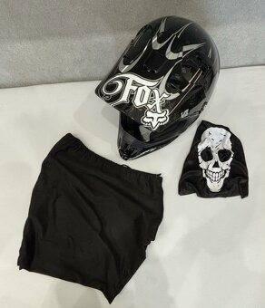 motokrosová prilblba Fox - 2